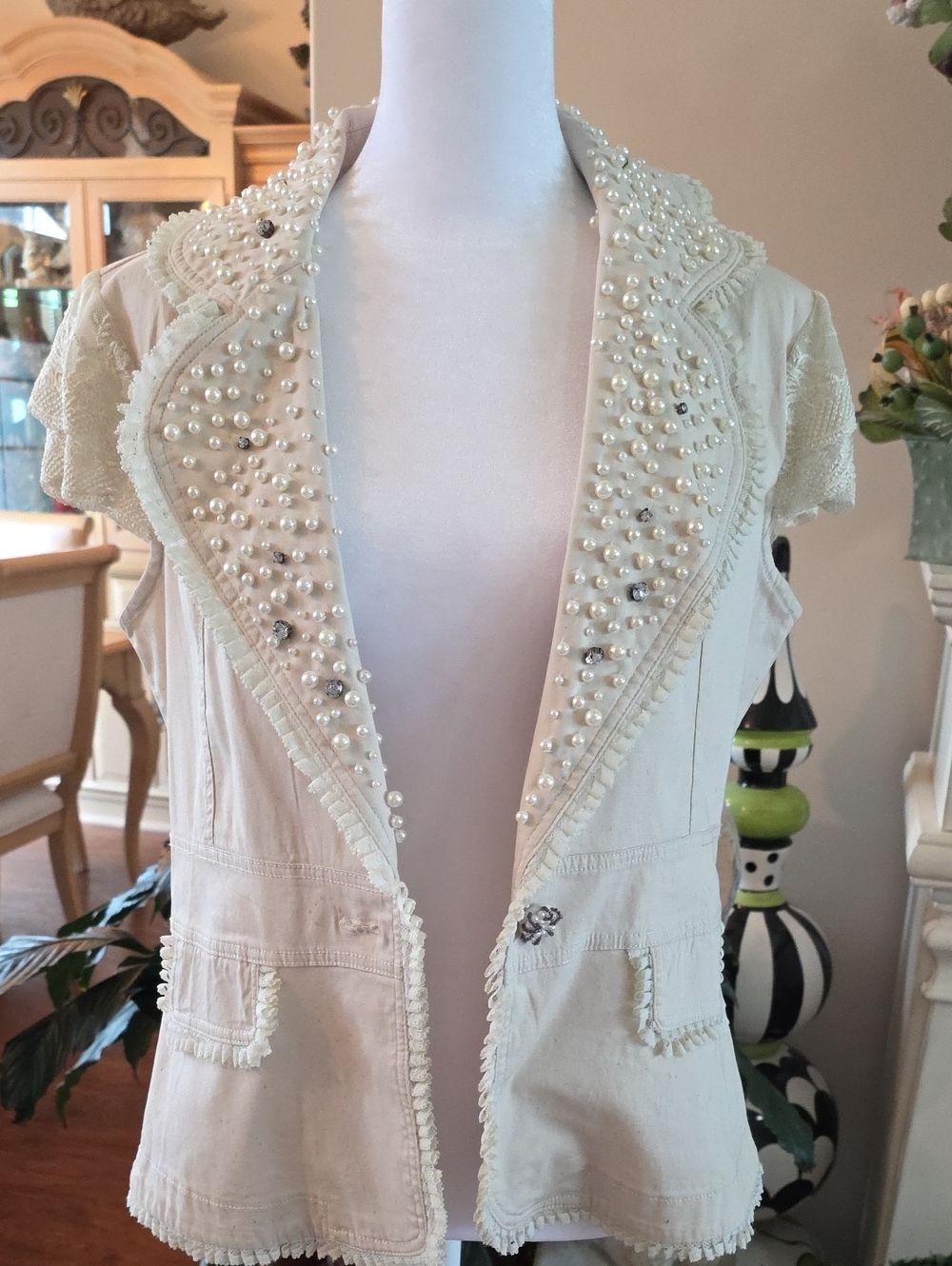 Beaded Cream Short Sleeve Jacket with Pearl Embellishment